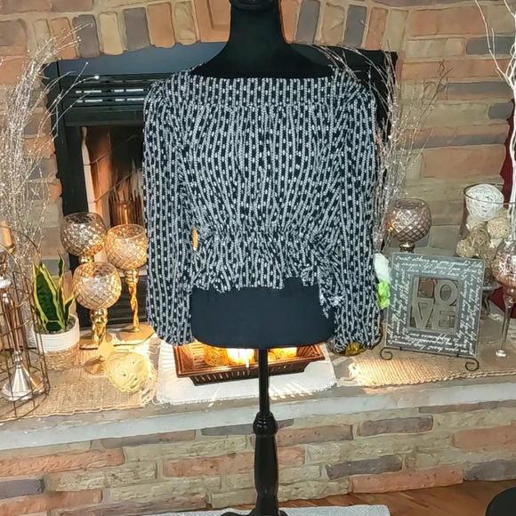 Treasure and Bond Peplum Top - Picture 1 of 4